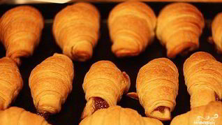 Круассаны со сгущенкой