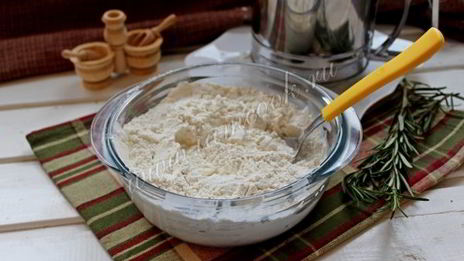 розмариновые булочки