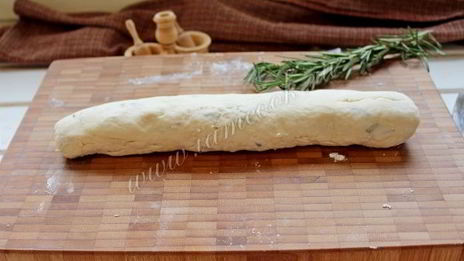 розмариновые булочки