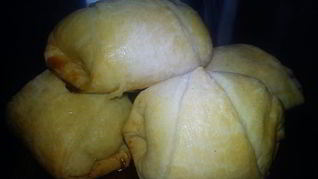 Слоеные булочки с творогом