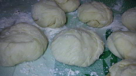 слоеные булочки с творогом