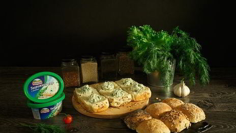 зерновые булочки-пампушки с сырно-чесночной начинкой