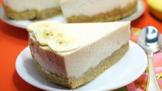 Банановый чизкейк с творогом