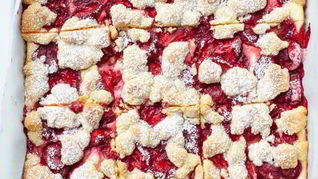 Чизкейк с клубникой