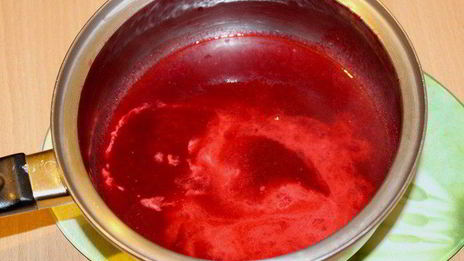 чизкейк с маскарпоне и брусничным соусом