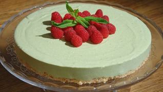 Кокосовый чизкейк на зеленом чае