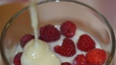 малиновый чизкейк-парфе без выпечки