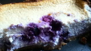 Неправильный чизкейк с черникой