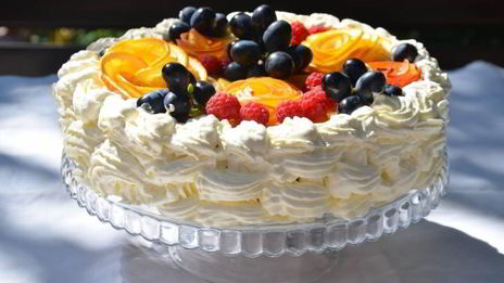 шоколадный чизкейк с фруктами