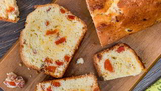 Апельсиновый кекс с курагой