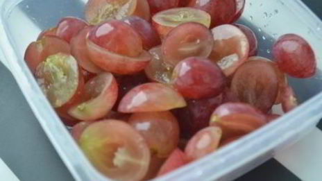 ароматные кексы с красным виноградом и дор блю