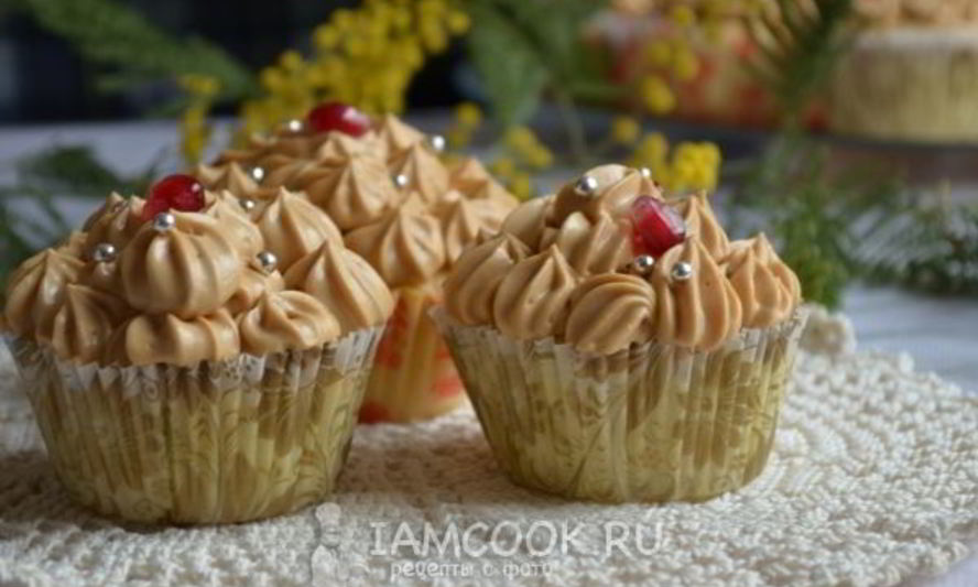 Рецепт капкейки с карамельно-сливочным кремом и орехами