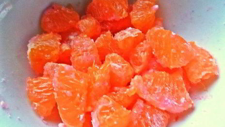 кекс на сметане с мандаринами и клюквой