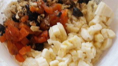 кекс ореховый с сухофруктами