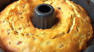 Кекс с курагой и изюмом