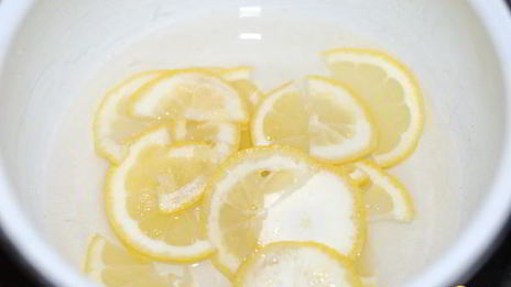 кекс с лимонной глазурью