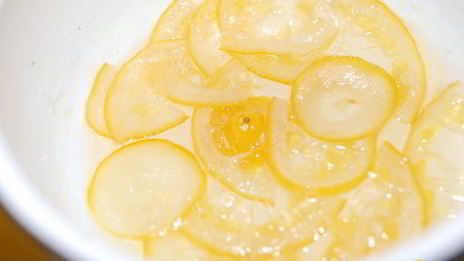 кекс с лимонной глазурью