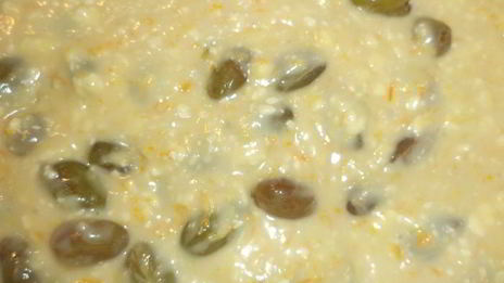 кекс с виноградом