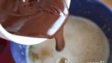 кекс с жидким шоколадом внутри