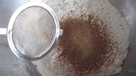 кексы постные из авокадо с финиками