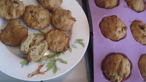 кексы постные из авокадо с финиками