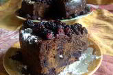 Кофейный кекс с черникой, ежевикой и кардамоном