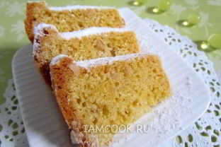 Кукурузный кекс с миндалем