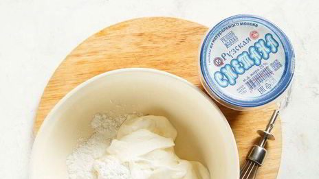 морковный кекс со сметанной глазурью