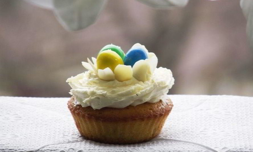 Рецепт пасхальные апельсиновые капкейки с ромовым кремом