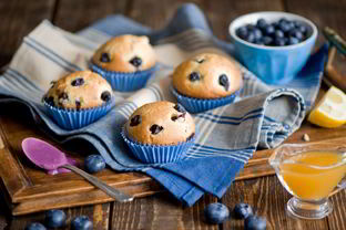 Творожный кекс с черникой