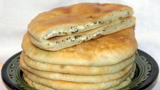 Хачапури из слоеного теста