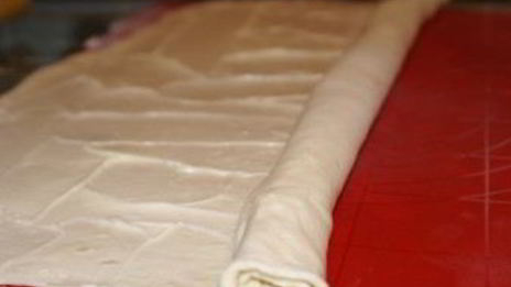 хачапури из слоеного теста