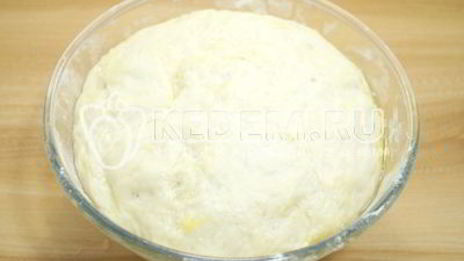 хачапури с брынзой и яйцом