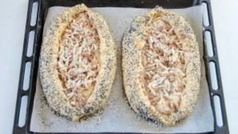 хачапури с тунцом