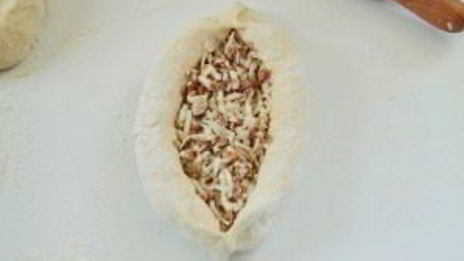 хачапури с тунцом