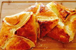 Пеновани хачапури