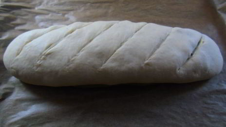 хлеб с чаем матча и грецким орехом