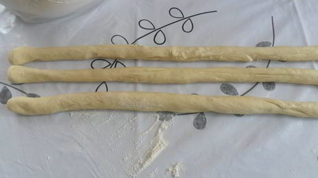 хлеб с днем святого валентина