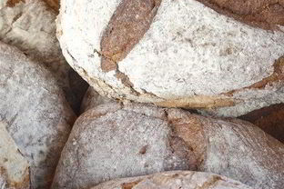 Хлеб с орехами пекан и клюквой