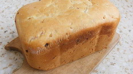 луковый хлеб в хлебопечке