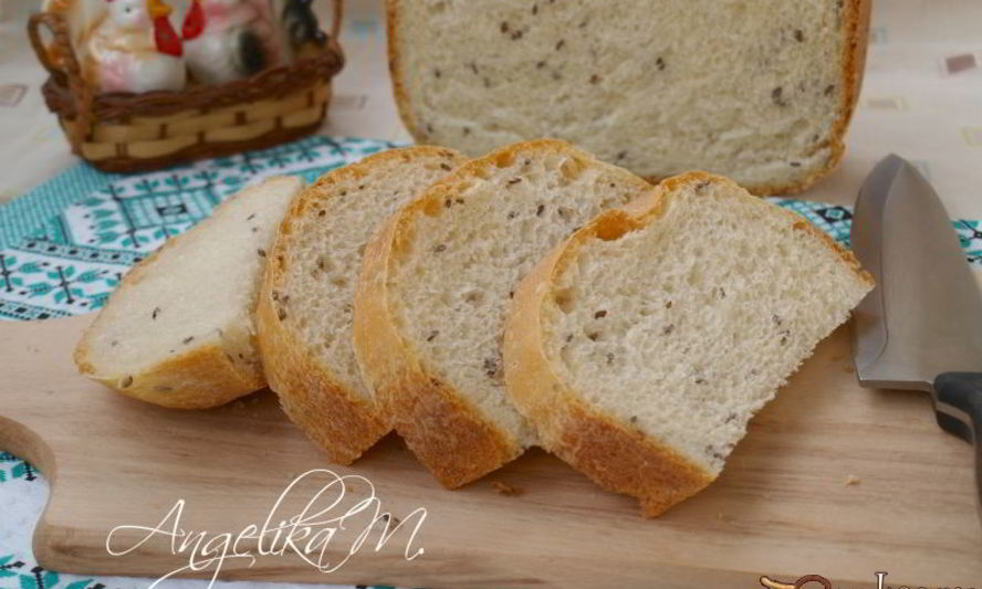 Рецепт молочный хлеб с семенами льна в хлебопечке