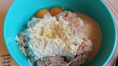 мясной хлеб с вялеными помидорами