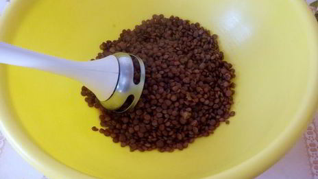 постный хлеб с чечевицей и жареным луком