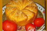 Томатный хлеб с кунжутом