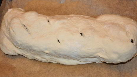 тосканский пресный хлеб с рулетом из ягнятины