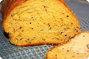 Тыквенный хлеб с кунжутом