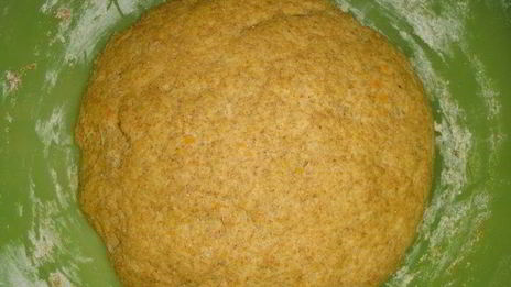 тыквенный хлеб с цельнозерновой мукой