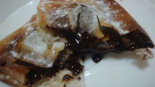 Хрустящие конвертики с шоколадом