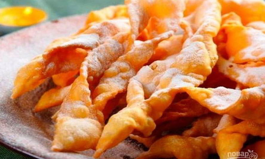 Рецепт хрустящий хворост с водкой