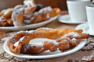 Хворост на ряженке